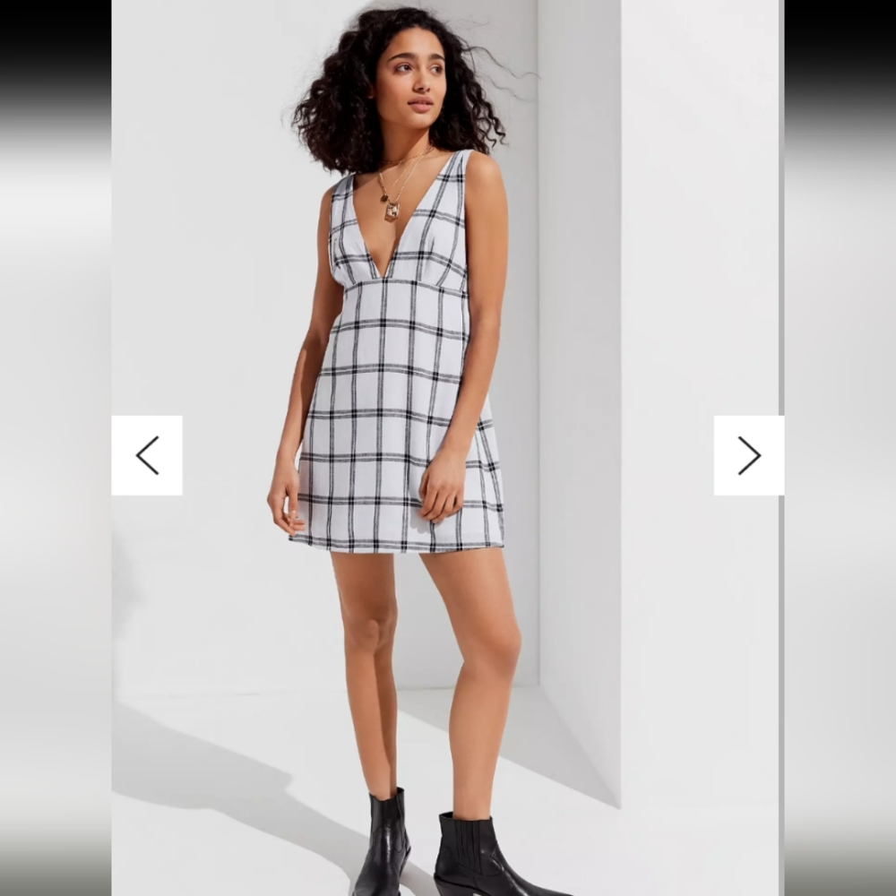 Urban Outfitters Plaid V Neck Mini Dress Size S